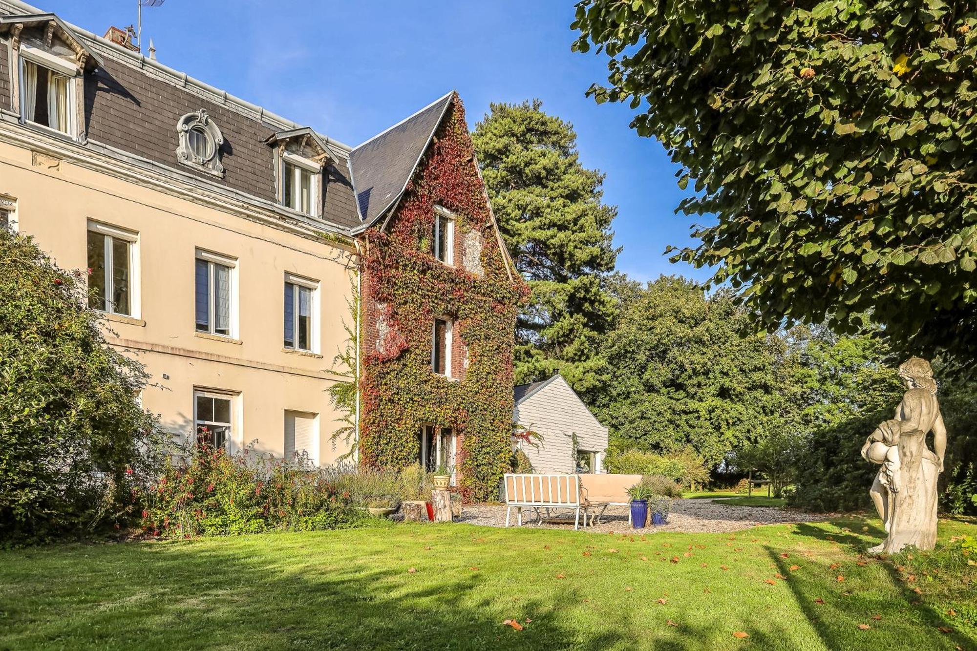Les Sous Bois Hotel Saint-Laurent-de-Brevedent Exterior photo